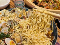 -蚝堡海鲜·威海菜·海肠捞饭·烧烤·亚洲吃蚝公司(幸福门店)