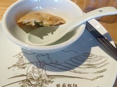 -头上红煨盐鸡·非遗院子餐厅