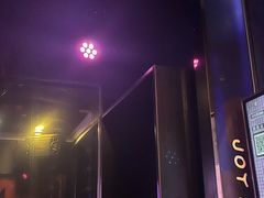-唱吧麦颂KTV(松江五龙商业广场店)