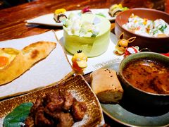 格鲁吉亚蒜香烤鸡-格鲁·秀色Georgia’s Feast