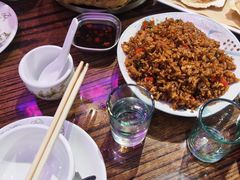 -蚝堡海鲜·威海菜·海肠捞饭·烧烤·亚洲吃蚝公司(幸福门店)