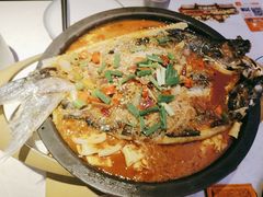 -鸣记脆皮烤鱼·海鲜烤鱼(三八广场店)