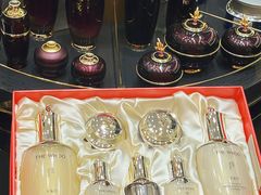 -百盛(万象城店)