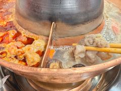 -楼外楼大刀肉传统火锅居(幸福街店)