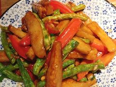 蜜桃三素-蜜桃餐厅·江浙融合菜(荟聚购物中心店)