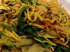 大拉皮-大闫家烧烤·小海鲜家常菜(郑庄店)