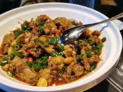 干锅紫苏牛蛙-凤凰湘语·湘粤鲜融(浦东旗舰店)