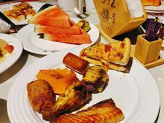 -四海一家自助餐(益田假日广场店)