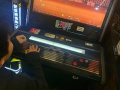 -马路牙子烧烤音乐酒馆(望京店)