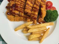 -起士林西餐厅(东经路店)