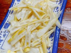 清炒鲜笋-乐友川味家常菜馆