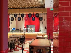 -城市大道红炉披萨烘焙坊