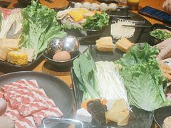 -呷哺呷哺 黄金牧场 (欢乐谷店)
