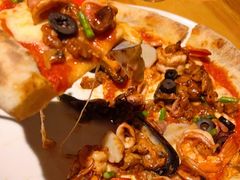 什锦海鲜披萨-TIAGO HOME KITCHEN(王府中环店)