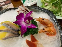 海鲜拼盘-青瓦餐厅·生鱼片·韩园烤肉(西塔店)