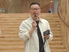 -虹桥艺术中心