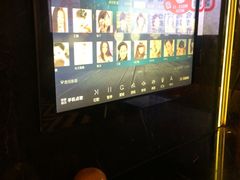 -温莎KTV(珠江路店)