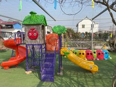 -小鱼草莓采摘园农家乐·小鱼餐厅