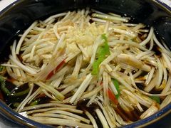 抽汁白芹-雅酌园·烟火南京菜(颐和路店)