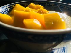 -赵记传承特色牛奶甜品(泉城广场店)