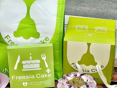 -小苍兰风铃草蛋糕甜品(沈阳店)