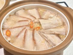 自制酸菜炉灶肉-旺顺阁鱼头泡饼(小红门店)