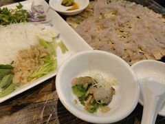 -官塘陈记鱼生·潮汕砂锅粥·牛肉火锅(潮枫路总店)