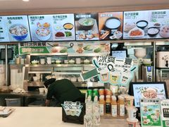 -老乡鸡(肥东彩虹新城店)