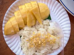 -芒果糯米饭摊子