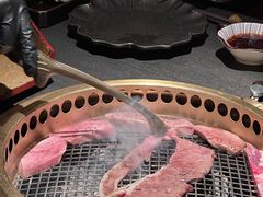 -铭牛烧肉·和牛海鲜自助(高新月牙湖店)