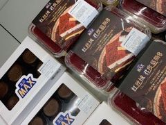 -盒马X会员店(王府井奥莱UP TOWN店)