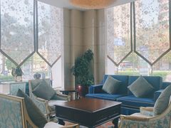 -茂名熹龙国际大酒店(人民广场高铁站店)