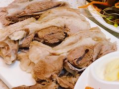 特色手抓羊肉-伊祥·敦煌楼