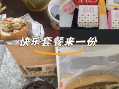 -麦当劳(华融店)