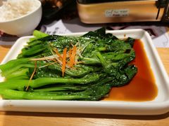 -关东小磨东北菜(上海长风大悦城店)
