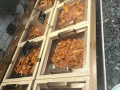 -钦瓦台时尚自助餐厅(银泰城店)