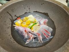 -鲜潭蒸汽石锅鱼(五道口购物中心店)