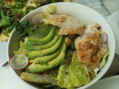 牛油果烧鸡沙拉-农畉LONFOOD(福田星河COCOPark店)