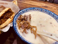牛肉烧饼（多肉）-穆得·老周家牛肉烧饼(普利街店)