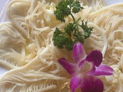 -山城年华老火锅(玉林店)