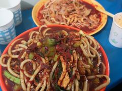 米粉-玲玲米粉·新疆现炒米粉(大十字总店)