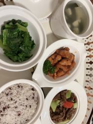 -童谣里医疗级月子中心(独栋湖景店)