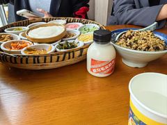 -包整·丝娃娃(一览甲秀楼风景店)