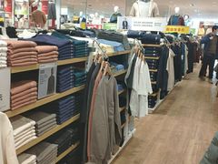 -优衣库(上海颛桥万达广场店)