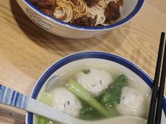 -禧凰·老上海白斩鸡辣肉面店