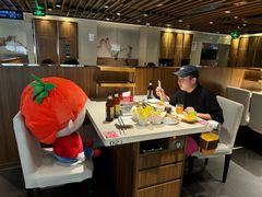 -海底捞火锅鲜切牛肉主题店(长寿路店)