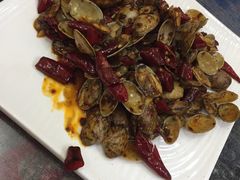 -扒虾小妹儿麻辣海鲜(宏图街店)