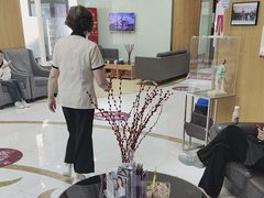 -雅悦齿科(顾村公园店)