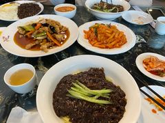 -桃园中华料理炸酱面(燕儿岛路店)
