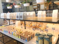 面包甜点陈列柜-梦菲思(果园道店)